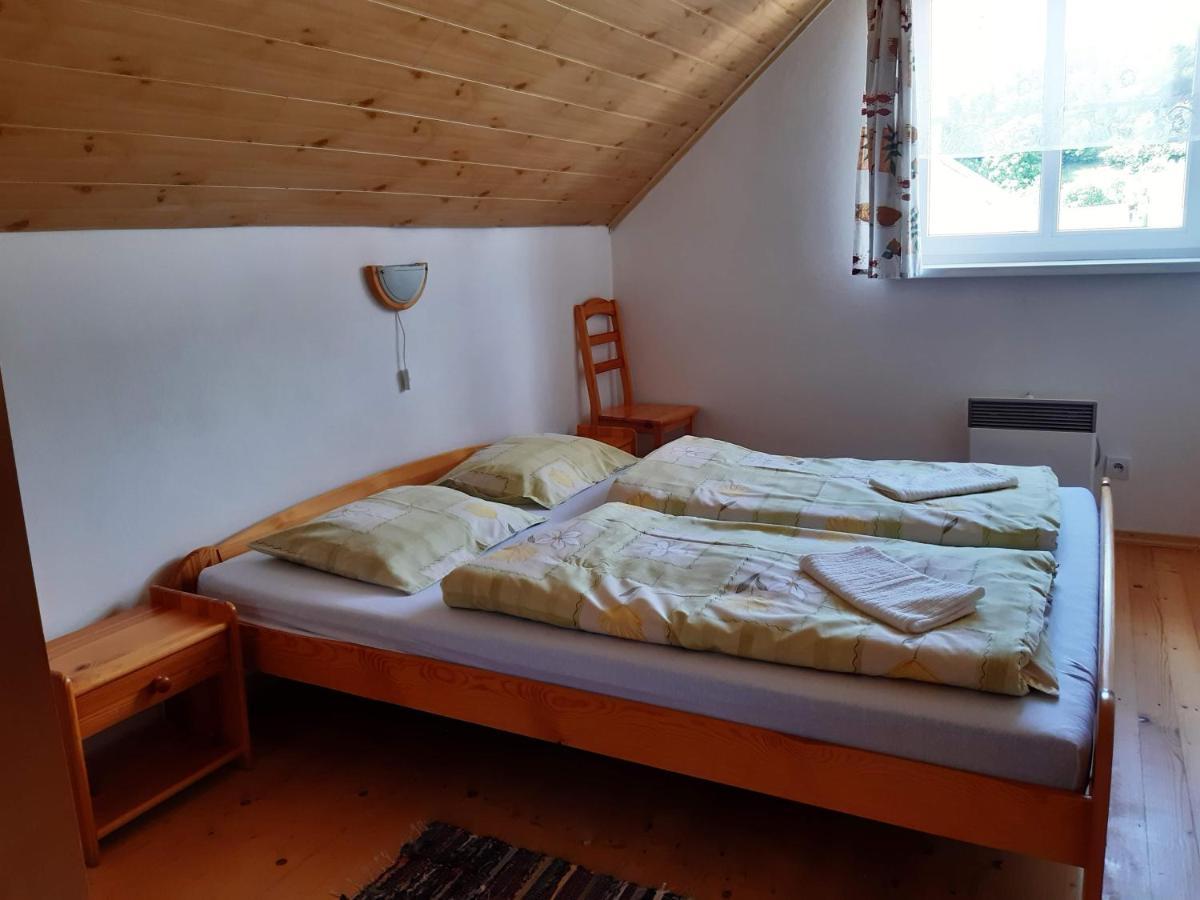 Chalupa Helena Na Poraci Kültér fotó